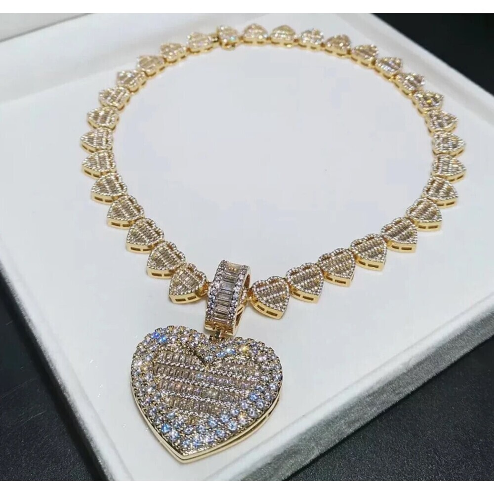 Locket heart necklace